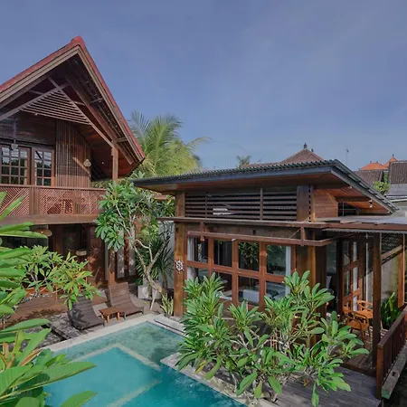 Moin Villa Lembongan